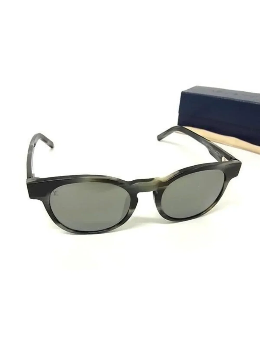 Louis Vuitton Sunglasses LV Palm Tree Black Acetate Eyewear